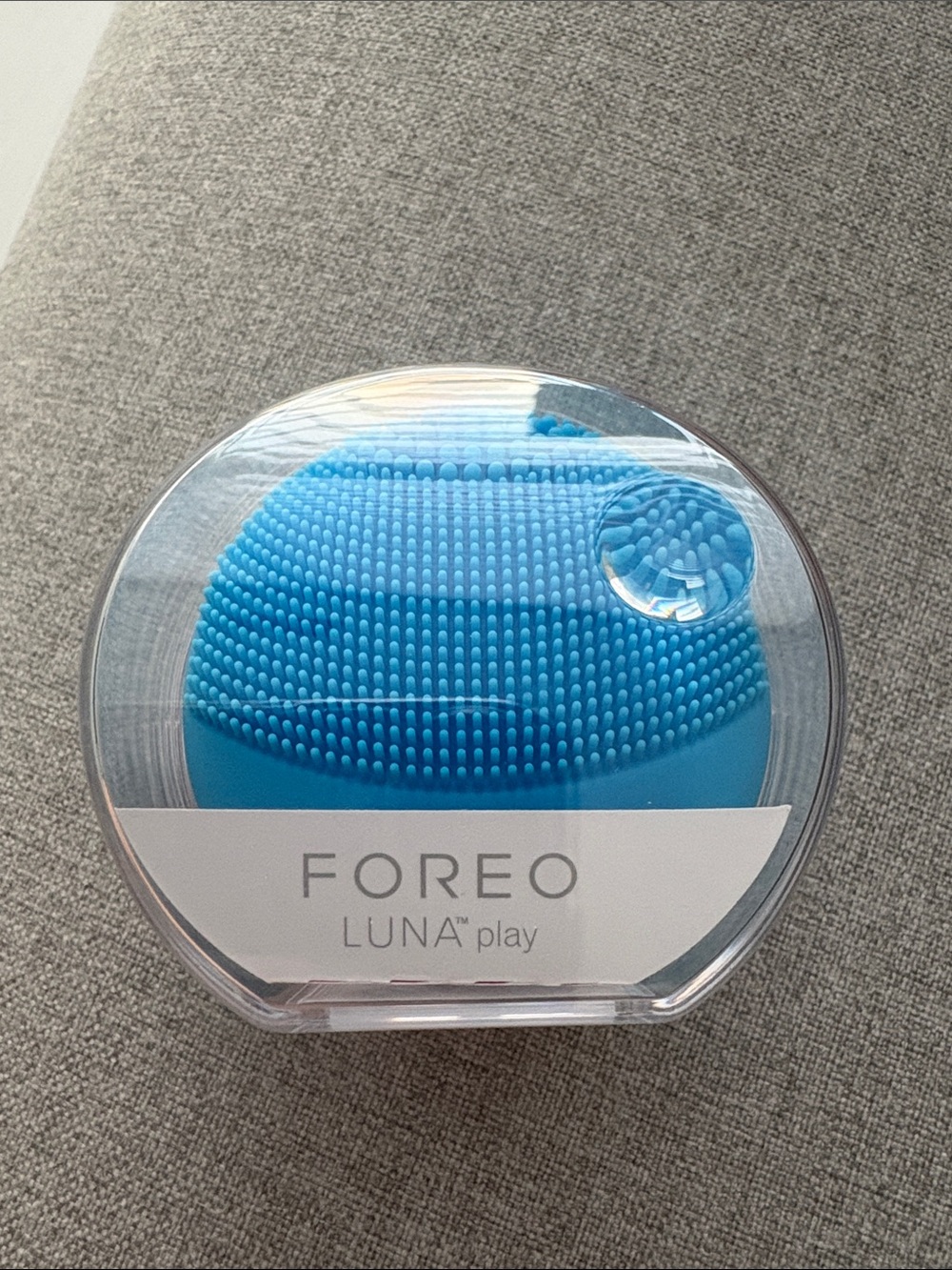 FOREO LUNA play Compact Silicone Facial Cleansing Brush - Blue